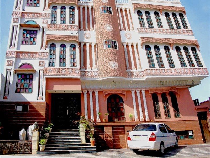 Отель Rajputana Haveli - Джапур Экстерьер фото